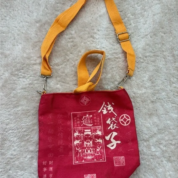Red Canvas Bucket Crossbody Bag Chinese Noodle Cup Style‎ Small Shoulder Bag new - Image 4