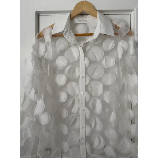 White Sheer Mesh 3D Applique Floral Button Down Blouse Long Sleeve Top M - Image 14
