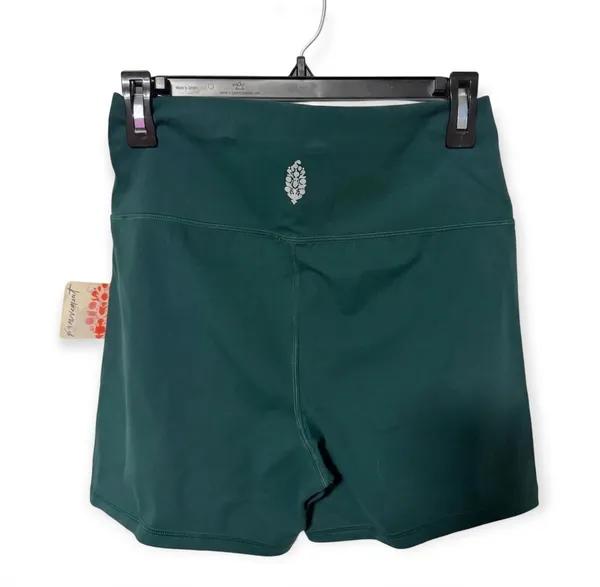 Woman’s Free People FP Movement Never Better shorts in a green size medium NWT - Image 3