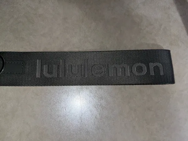 Lululemon Keychain Never Lost - Image 4