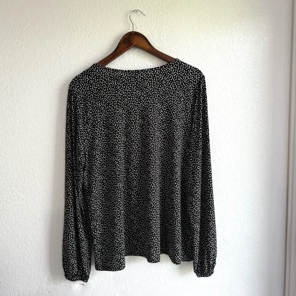 Banana Republic Womens Shirt Blouse Black White Dot Long Sleeve Stretch Size XL - Image 2