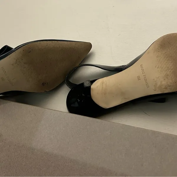 Marc Fisher Black Patent Slingback Pumps with Bow Accent 8M - Image 5