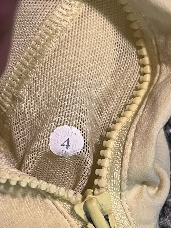 Womens sz4 Lululemon Street to Studio Jacket Mellow Lemon Yellow Full Zip - Image 9