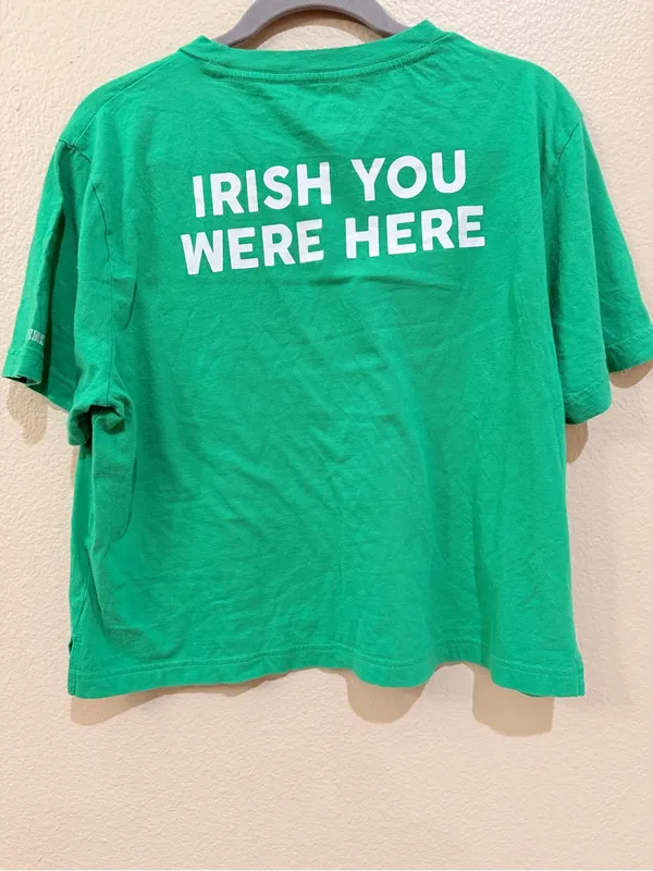 PINK Victoria's Secret St Patrick's Day Shamrock Green Crop Tee Shirt Size L - Image 2