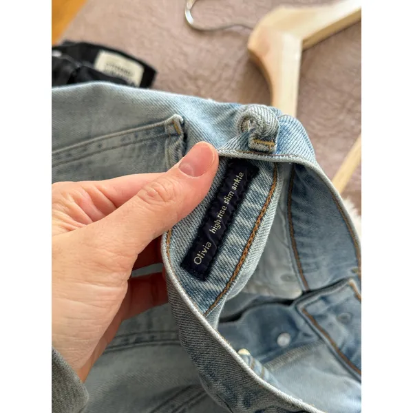 CITIZENS OF HUMANITY Olivia High Rise Slim Jeans in Imagine Size 26 - Image 8