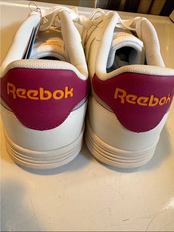 Reebok White Athletic Sneakers with Red and Orange Accents size 11 new - Image 5