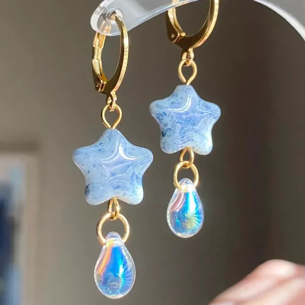 Handmade quality unique vintage rare Czech glass beads style dangle earrings🩵 - Image 2