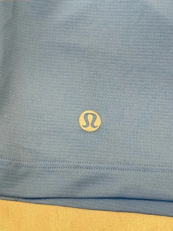 Lululemon Ultralight Waist-Length T-Shirt Size 6 Blue Willow Crop Workout Active - Image 8