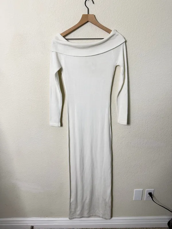 Peppermayo Alexandra Off Shoulder Knit Maxi Dress - Ivory Womens Size S / M‎ - Image 11