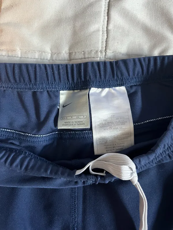Navy Vintage Nike drawstring leggings - Image 3