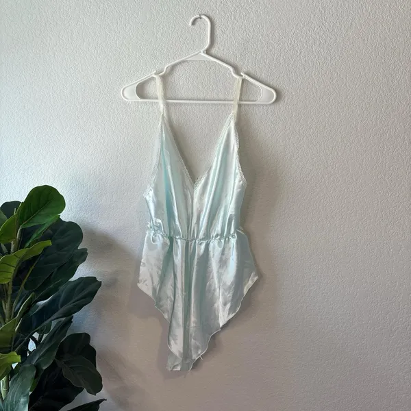 Elegant Light Blue Women's Satin and lace Romper - Image 3