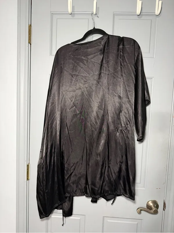 Linea Donatella Black Satin Camisole and Fringe Robe Set - Image 9