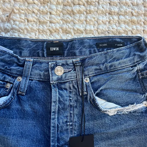 Edwin Cai Short Sz 24 waist Blue - Image 5