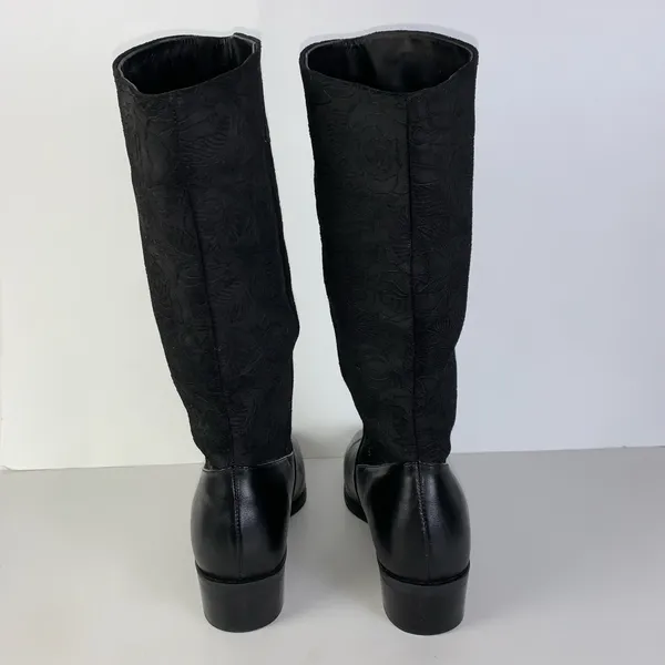 Black Floral Rose Embossed Suede Leather Boots Women's Sz 7 M Markon Suela - Image 4