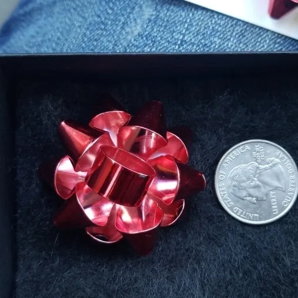 Betsey Johnson‎ Giant Red Gift Bow Earrings - Image 2