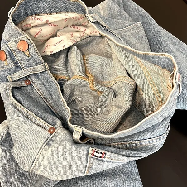 Alice + Olivia AO.LA Good highrise exposed button lightwash distressed jeans, 27 - Image 16