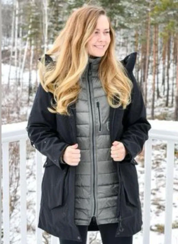 Iceland Black Parka Winter Coat Jacket Small Snow Ski - Image 12