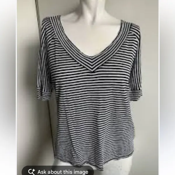 Talbots Black and White Striped V-Neck Tee | Size Large - Image 9