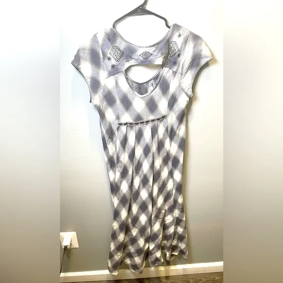 Free People India Gauze Marina‎ Cream Blue Hi-Low Embroidered Dress Size Small - Image 6