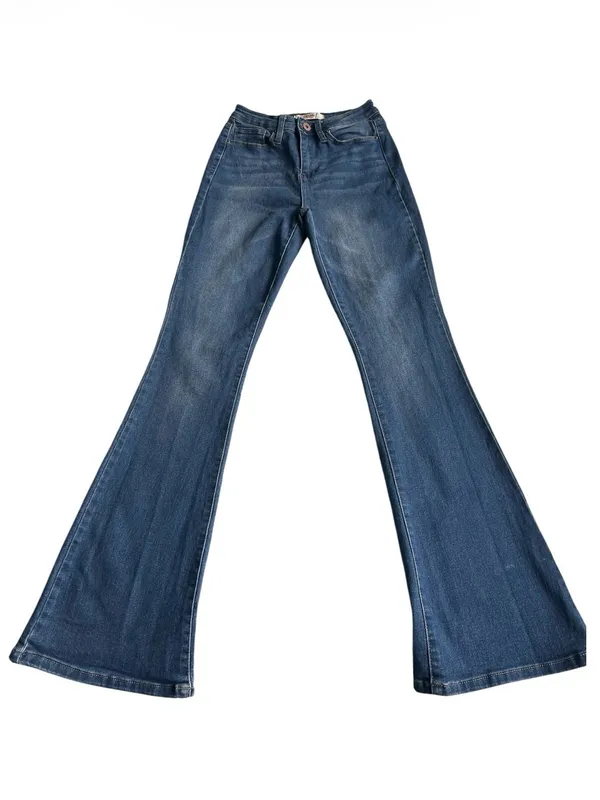 California vintage Women's blue Indigo Flare Jeans - Wide Leg Size 7/28 - Image 2
