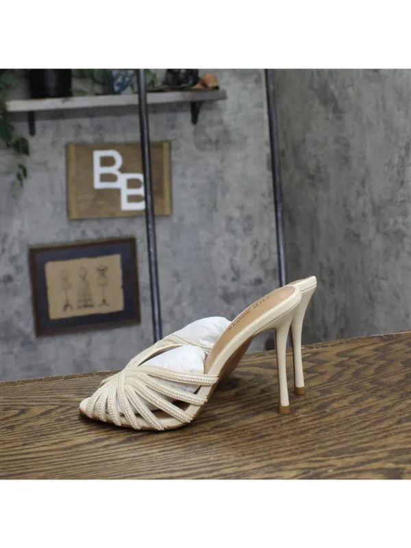 NWT Steve Madden Beaded Stiletto Heel Peep Toe Dress Sandals Ivory Off White 7M - Image 2