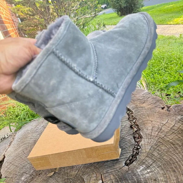 Bearpaw Women's Alyssa Winter Boots - Gray - Size US 8M - 2130W - Image 5