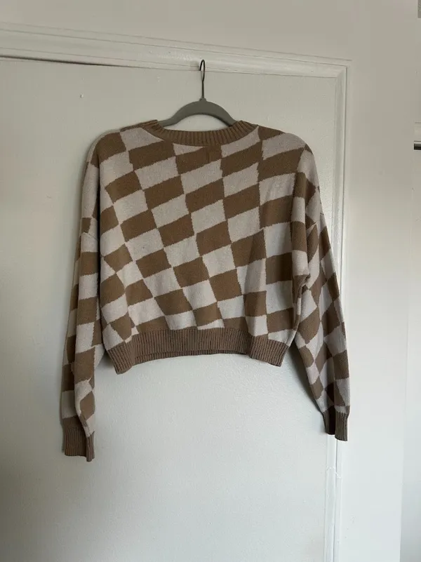 Hollister Brown White Checkered Cropped Sweater - Image 2