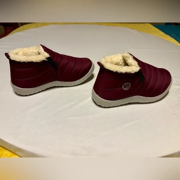 Red/Maroon Waterproof Non - Image 8