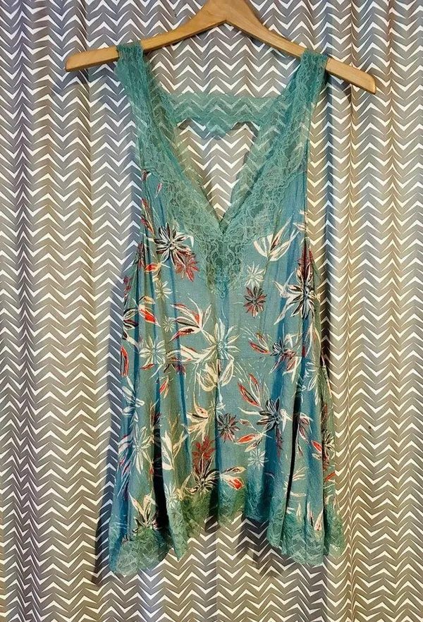 Free People | Bellflower Tank Top, Size L - Image 2