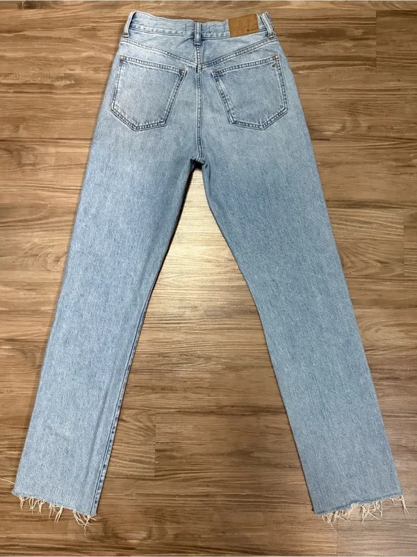 Madewell Tall ’90s Straight Jeans 25T Revoir Wash Distressed Raw Hem $128 - Image 5