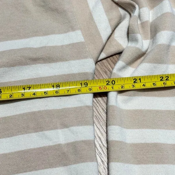 J.Crew Striped Boatneck Top Beige‎ White Long Sleeve Button Shoulder Small - Image 4