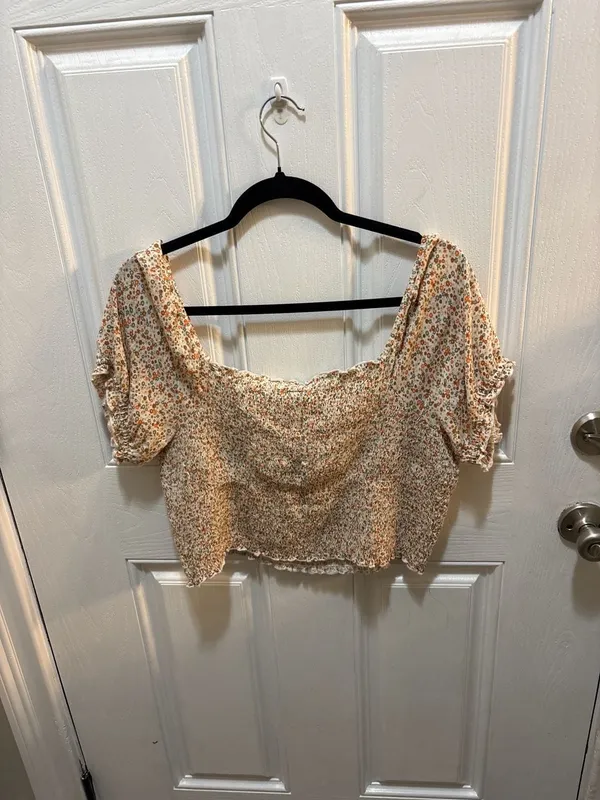 Aerie Floral Smocked Puff Sleeve Crop Top Size XL - Image 5