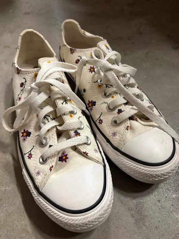 White Floral Converse Low-Top - Image 2