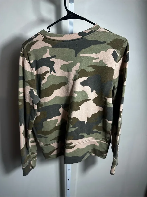 P167. mile(s) by Madewell Camo Crewneck Sweatshirt - Olive & Tan small - Image 4