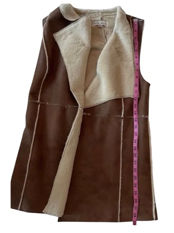 Knox Rose Y2K inspired Faux Fur Vest - Image 6