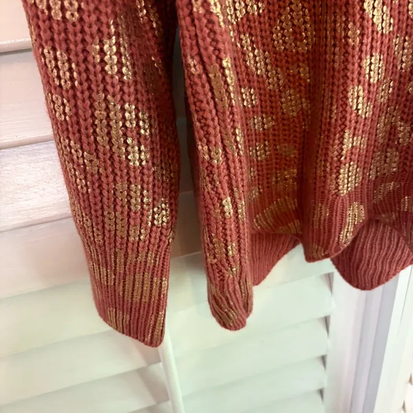 Entro Pink And Gold‎ Animal Print Sweater Size Medium - Image 4