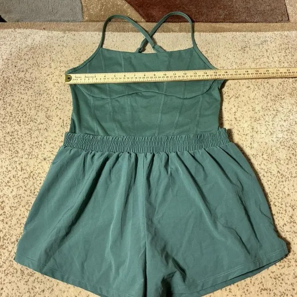 Victoria's Secret Pink Ultimate Runsie‎ Green one-piece Romper Yoga Size M - Image 4