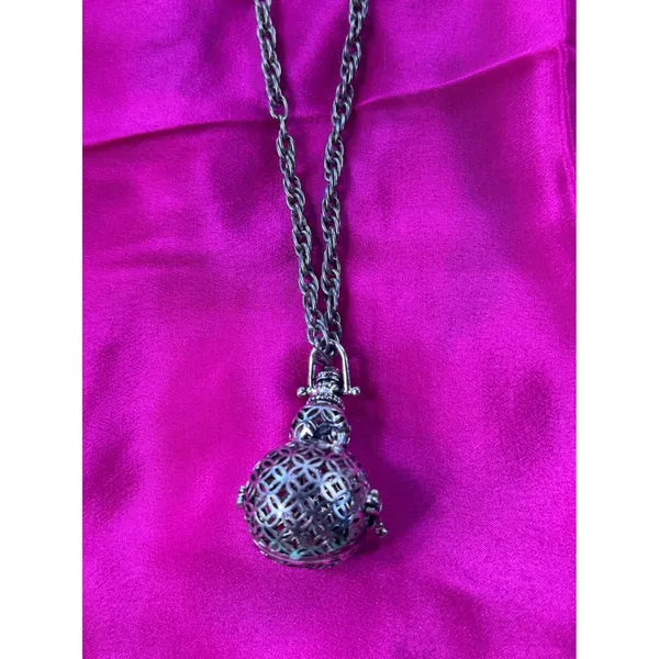 Silver Tone Filigree Gourd Locket Pendant Twisted‎ Rope Chain Necklace 28 Inch - Image 5