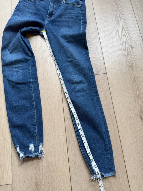 Good American Good Legs Chewed Hem Skinny Jeans Size 4/27 Style GLCH367T - Image 10