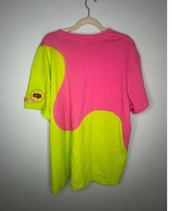 Nike Uphoria Cut and Sew Center Swoosh Short-Sleeved T-Shirt Size XL Pink Green - Image 3