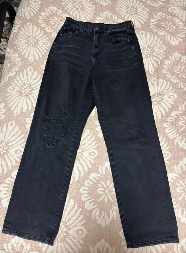 American Eagle Boyfriend Jeans - Image 2