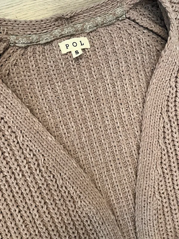 Pol chunky knit cardigan sweater size small - Image 4