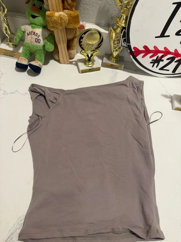 Hollister Top  - Image 3