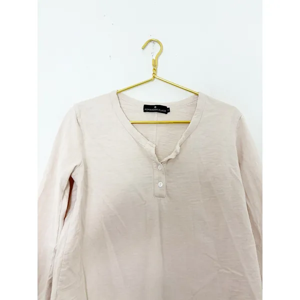 Pomander Place Tuckernuck Long Sleeve Mercer Henley Top Size Medium Oatmeal - Image 5