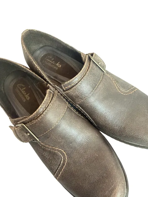 Clarks Bendables Freesia Clog Shoes Low Heel Buckle Leather Light Brown Size 8 - Image 10