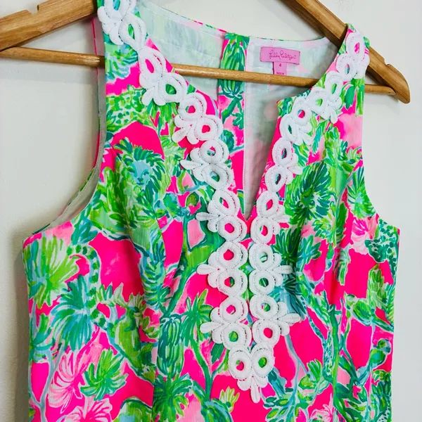 Lilly Pulitzer pink & green “Hanging Around” print shift mini dress lace trim 4 - Image 3