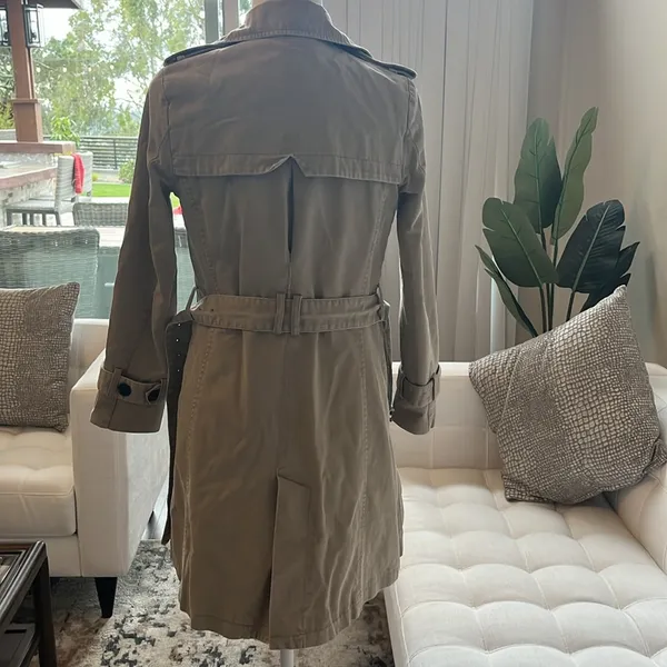Monoprix Cotton Trench Coat Medium in good condition. Size 36 - Image 4