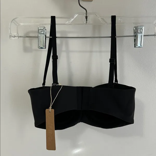 Skims Fits Everybody Strapless Bra Onyx - Image 4