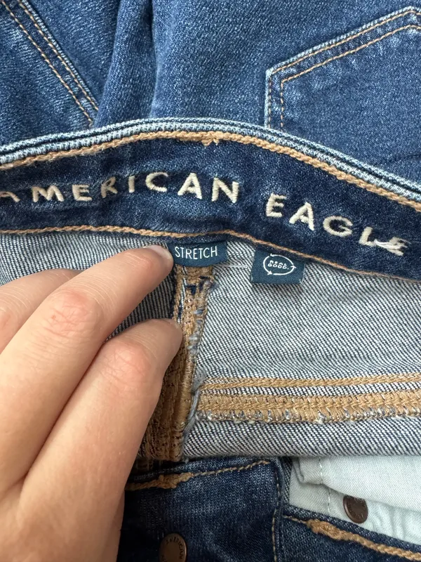 American Eagle Stretch Mom Jean Size 000 Short - Image 5