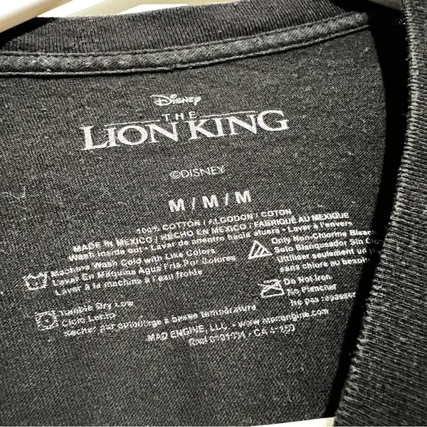 T shirt Lion king :box B: Size M - Image 4